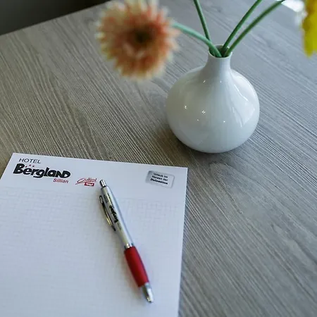 Hotel Bergland Sillian Zewnętrze zdjęcie